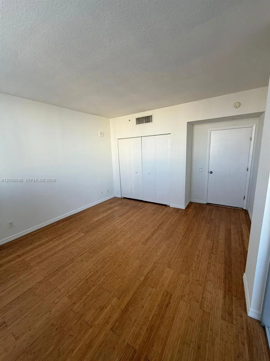 7929 West Dr #802 North Bay Village, FL 33141