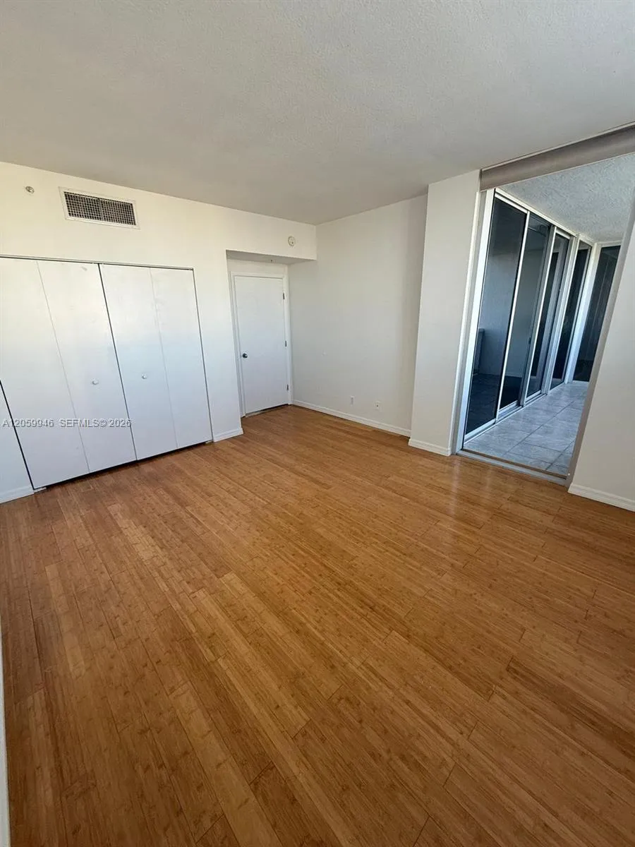 7929 West Dr #802 North Bay Village, FL 33141