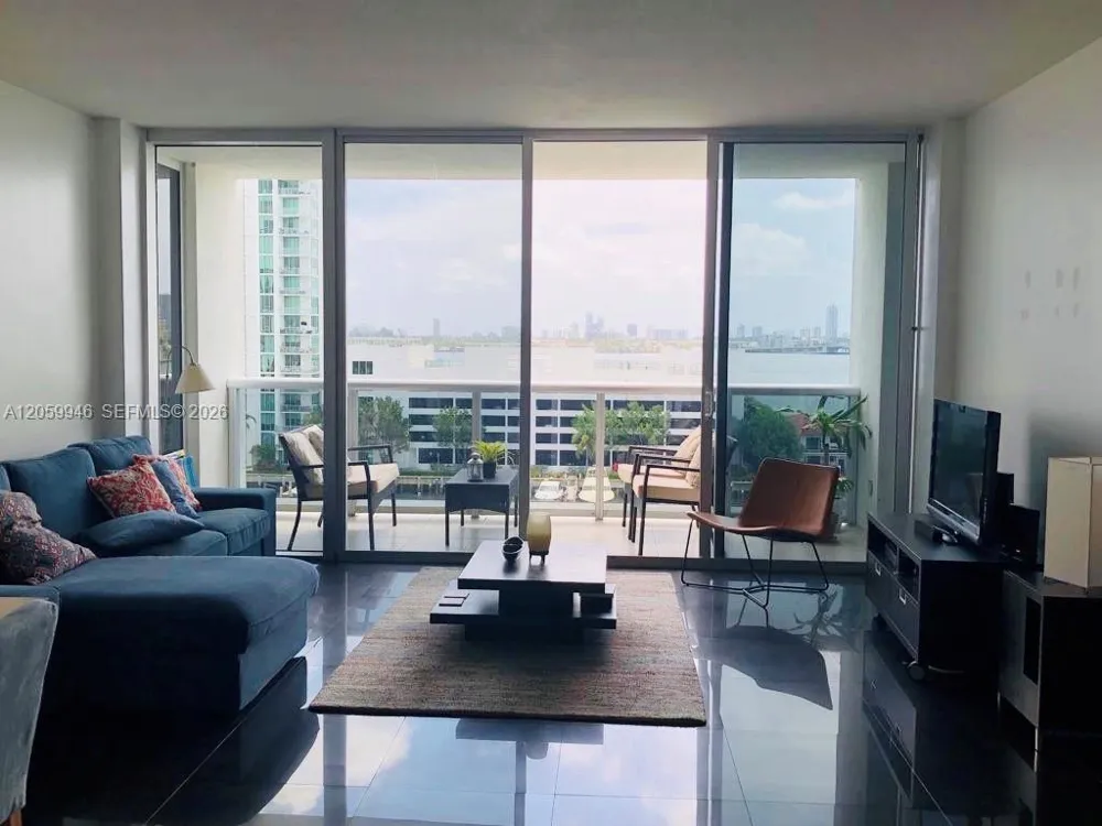 7929 West Dr #802 North Bay Village, FL 33141