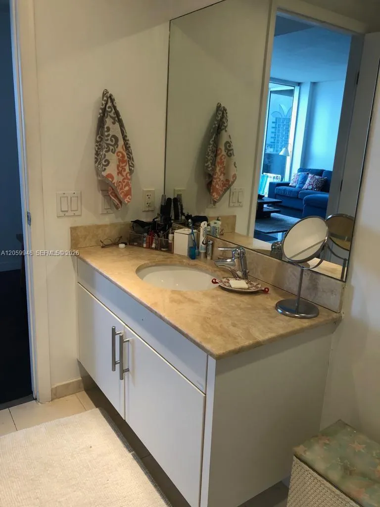 7929 West Dr #802 North Bay Village, FL 33141