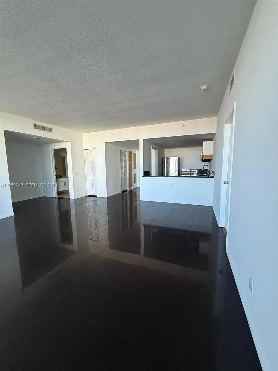 7929 West Dr #802 North Bay Village, FL 33141