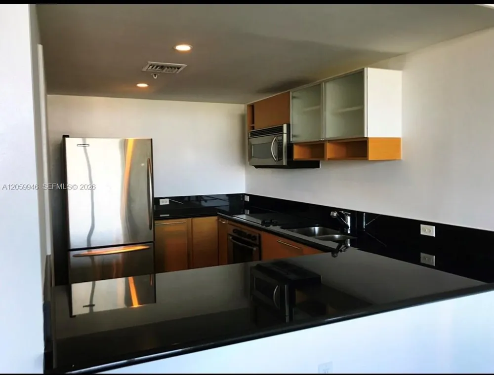 7929 West Dr #802 North Bay Village, FL 33141