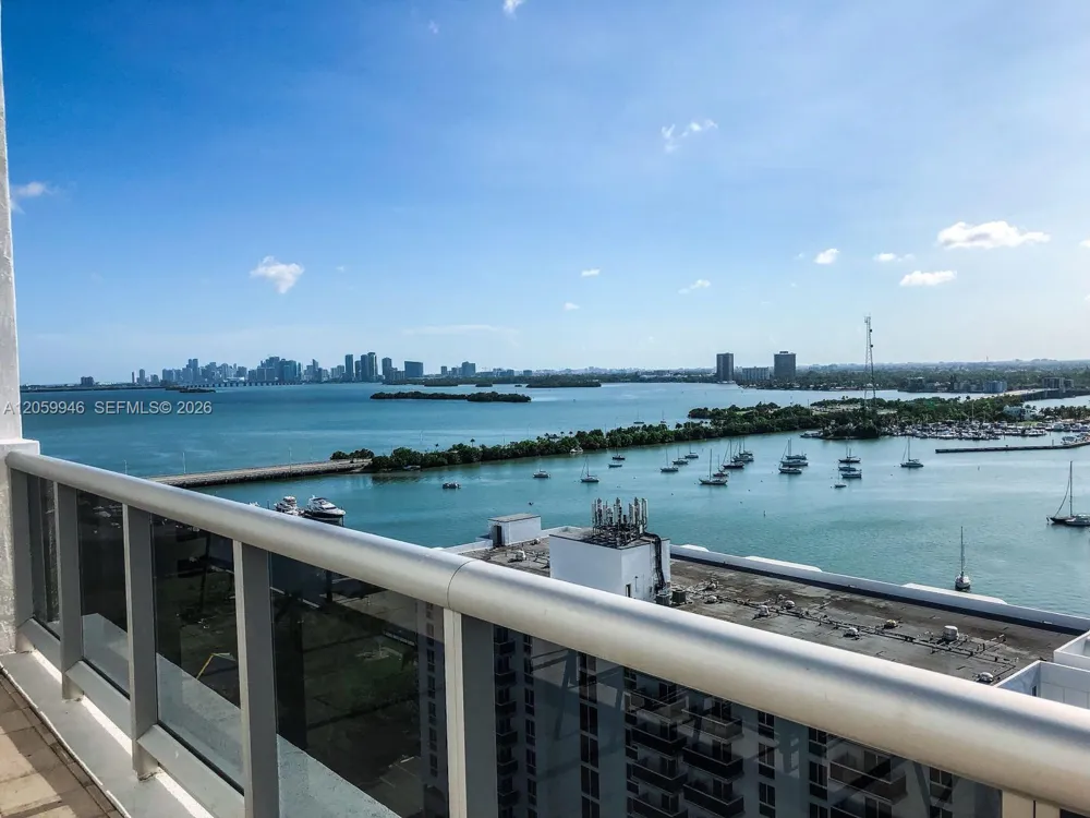 7929 West Dr #802 North Bay Village, FL 33141