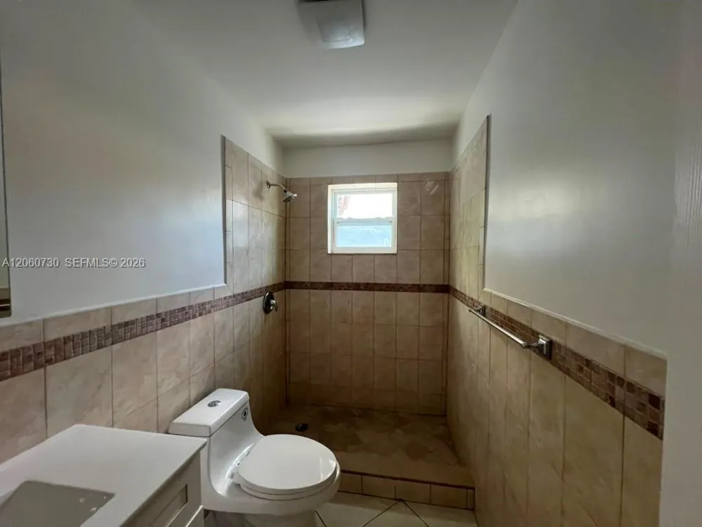 1239 SW 22nd Ave #1241 Miami, FL 33135