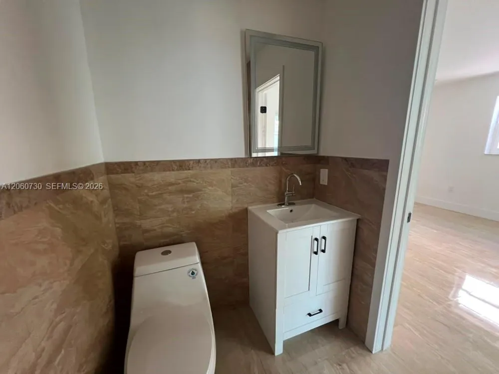 1239 SW 22nd Ave #1241 Miami, FL 33135