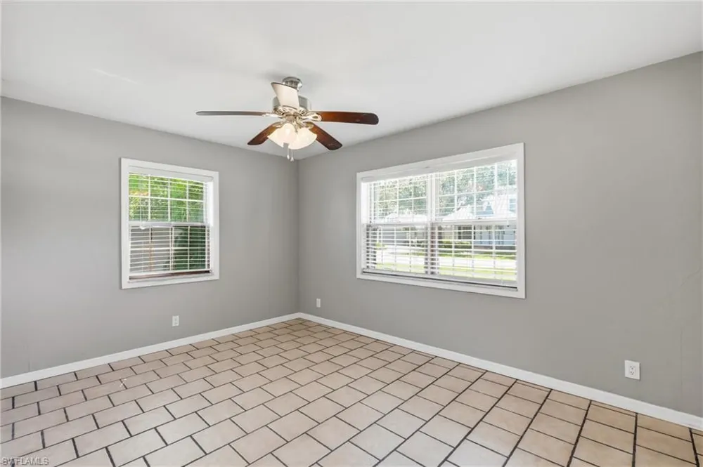 1421 Olmeda Way Fort Myers, FL 33901