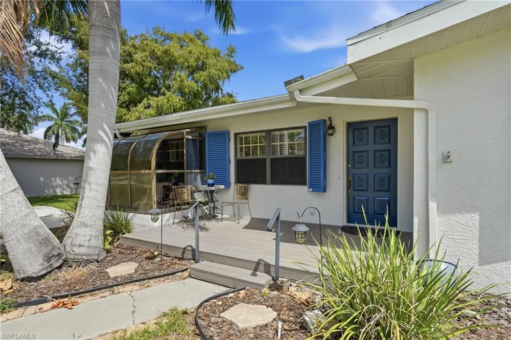 1421 Olmeda Way Fort Myers, FL 33901