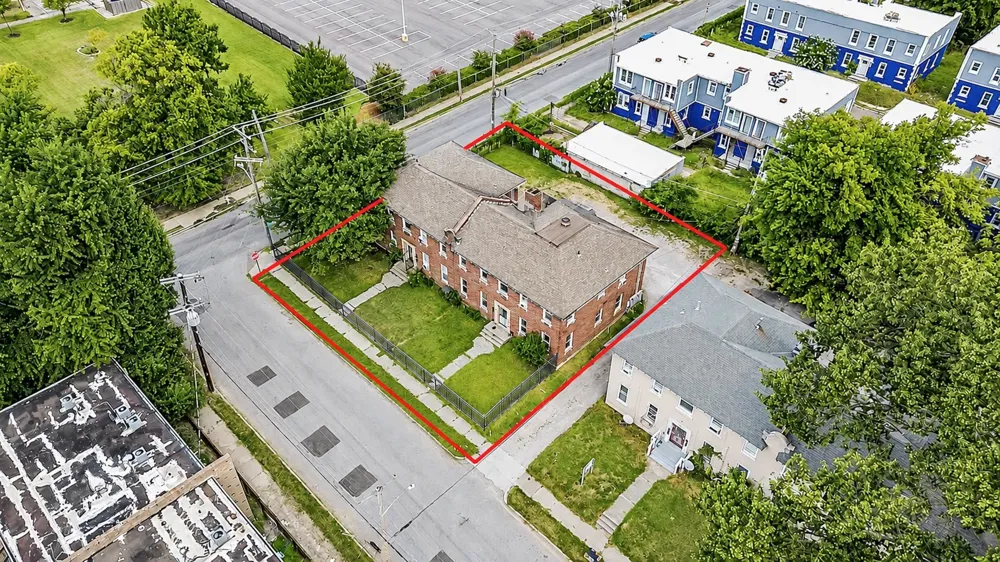 1292 COURT AVE Memphis, TN 38104