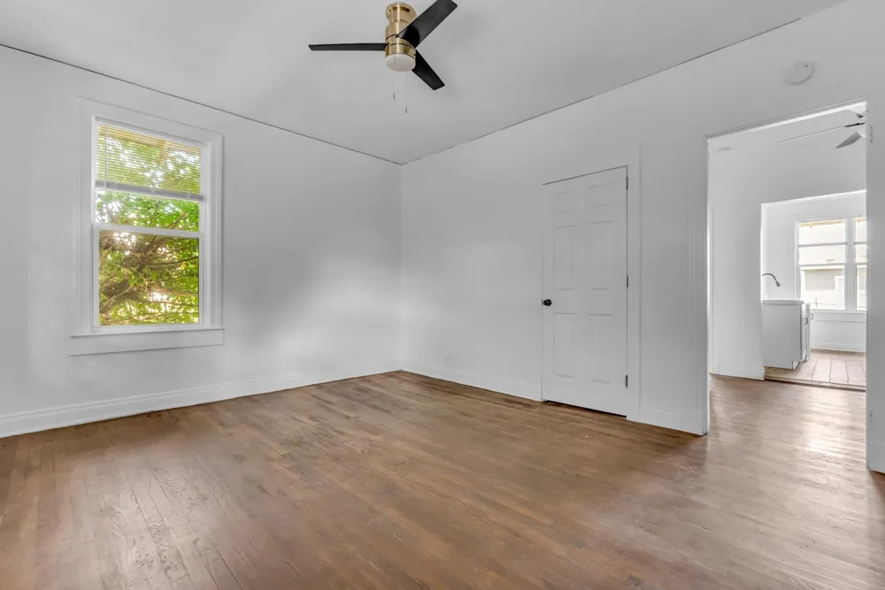 1292 COURT AVE Memphis, TN 38104