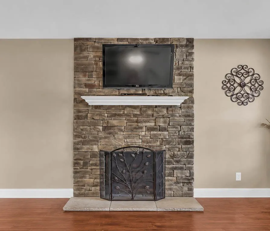 844 E ACCIPITER CIRCLE Clarksville, TN 37043