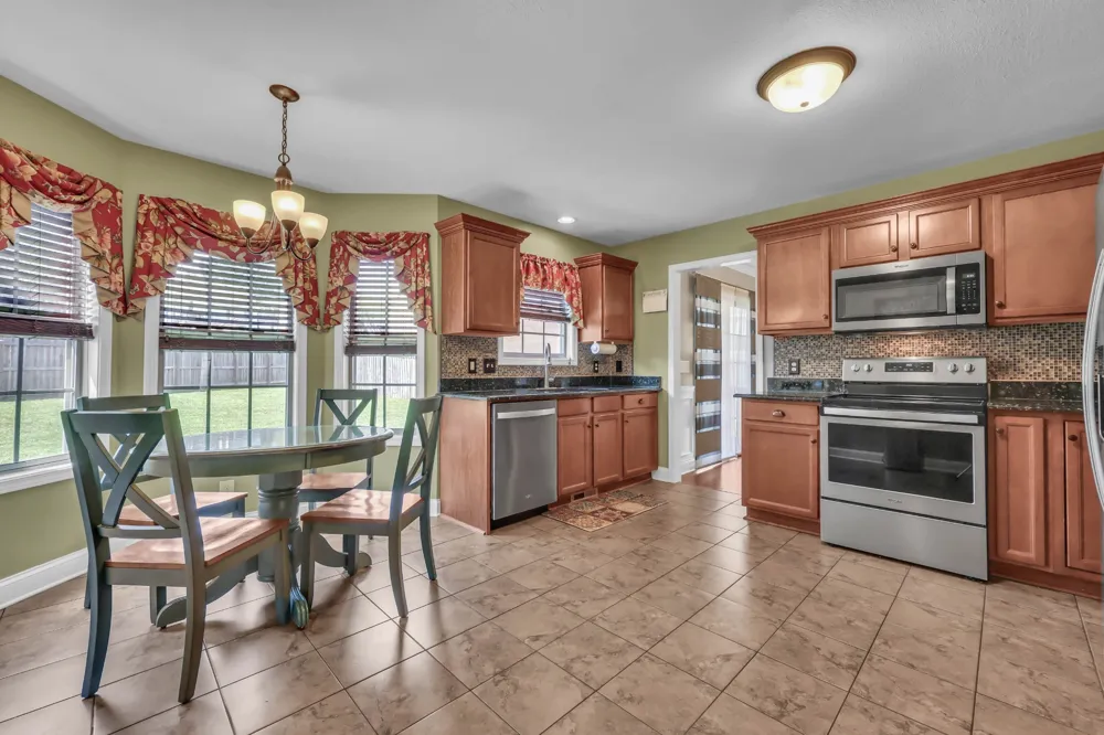844 E ACCIPITER CIRCLE Clarksville, TN 37043