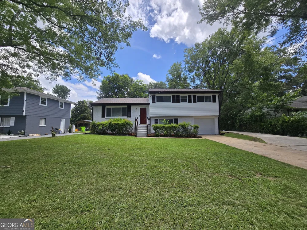 1743 Hillview AVE Jonesboro, GA 30236