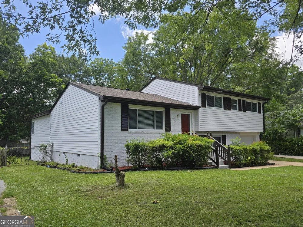 1743 Hillview AVE Jonesboro, GA 30236