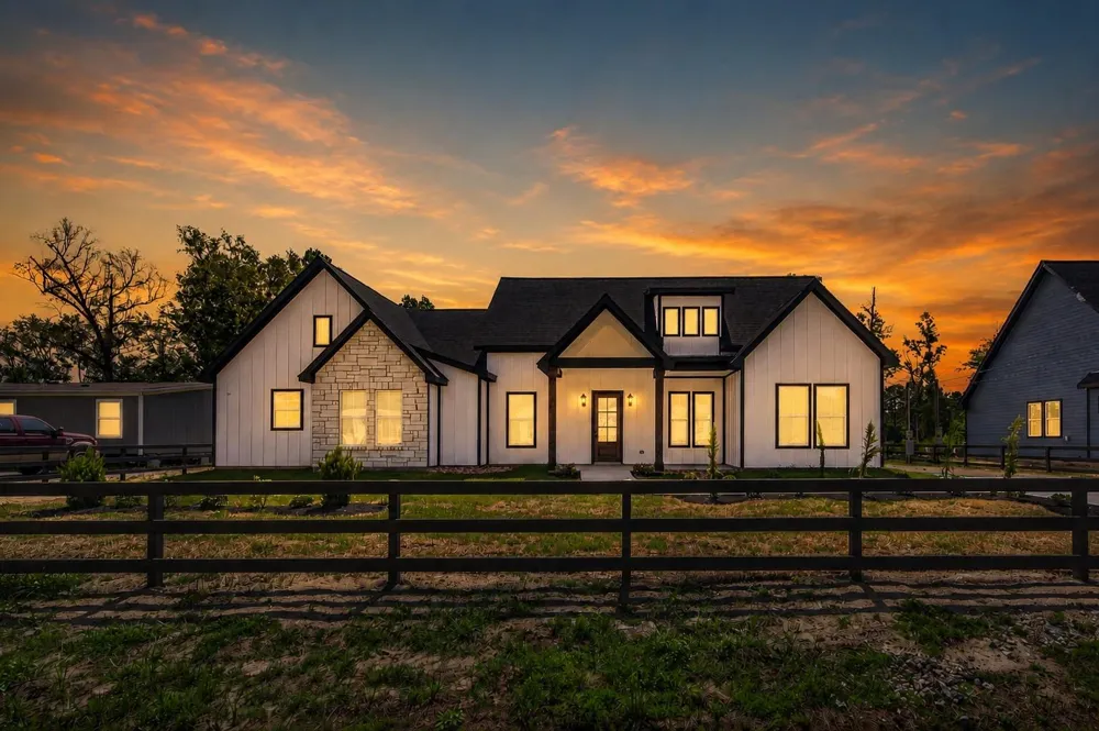 170 County Road 37301 Splendora, TX 77372