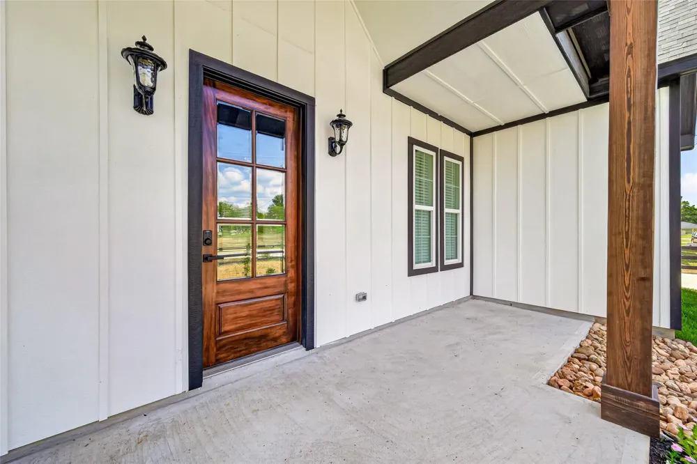 170 County Road 37301 Splendora, TX 77372