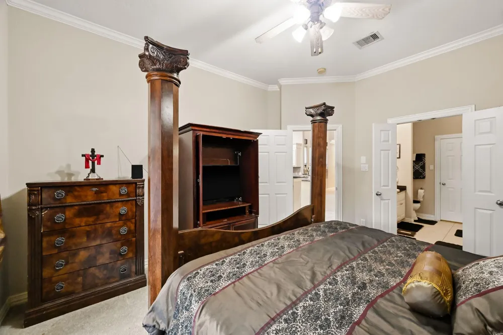 14215 Mossy Gate Lane Houston, TX 77082
