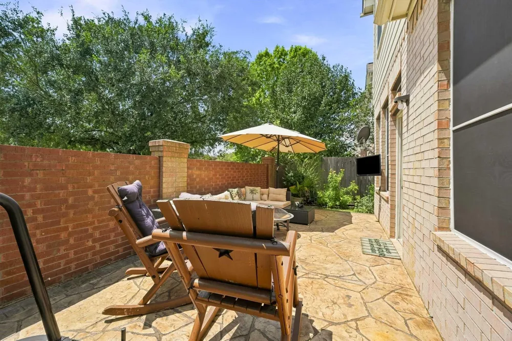 14215 Mossy Gate Lane Houston, TX 77082
