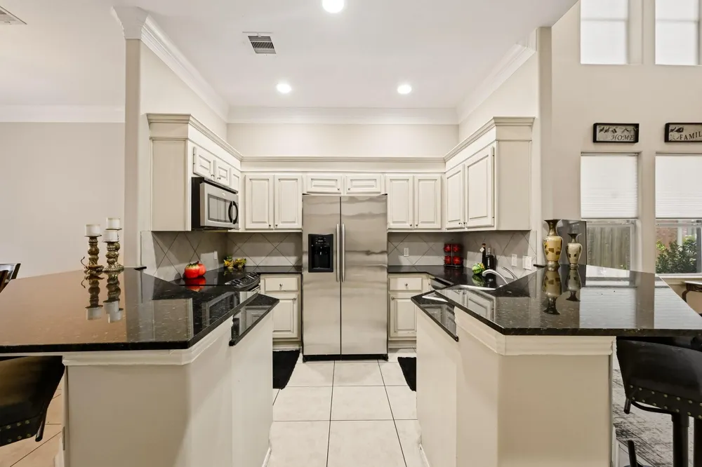 14215 Mossy Gate Lane Houston, TX 77082