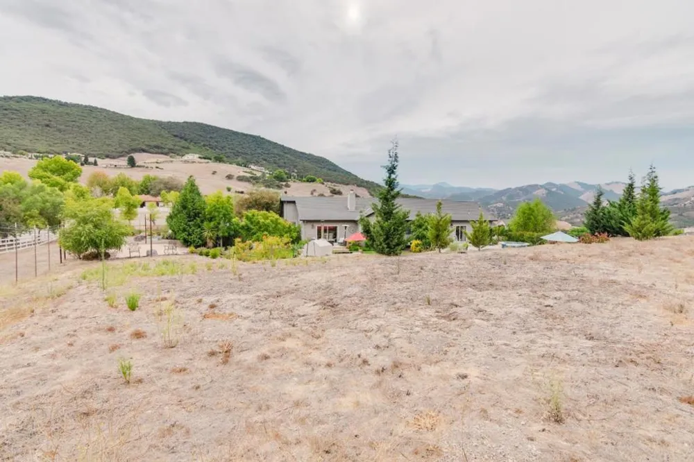 44737 Sun Valley Drive King City, CA 93930