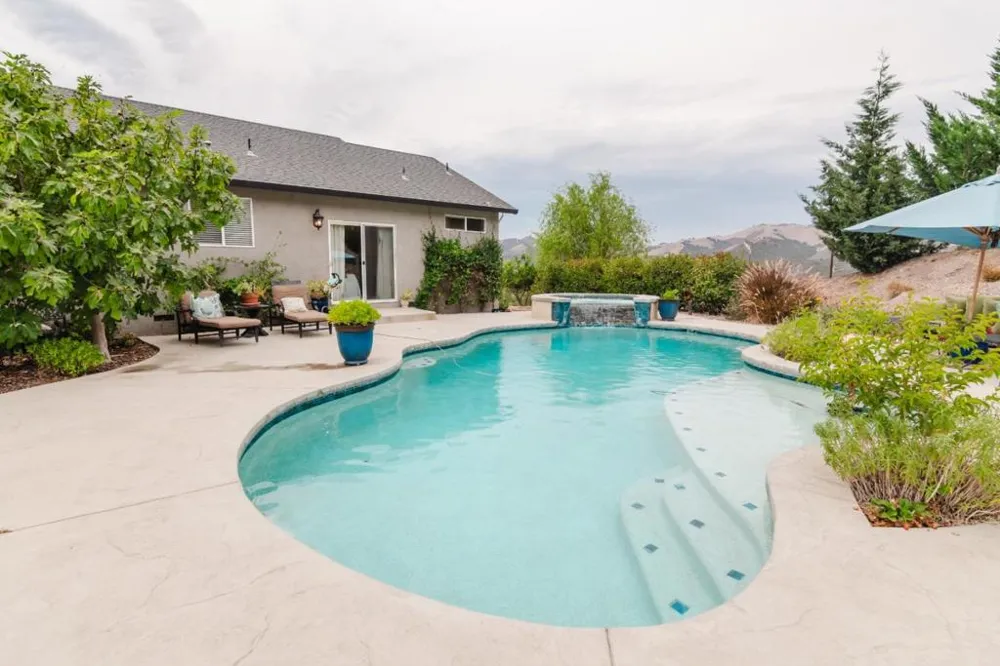 44737 Sun Valley Drive King City, CA 93930