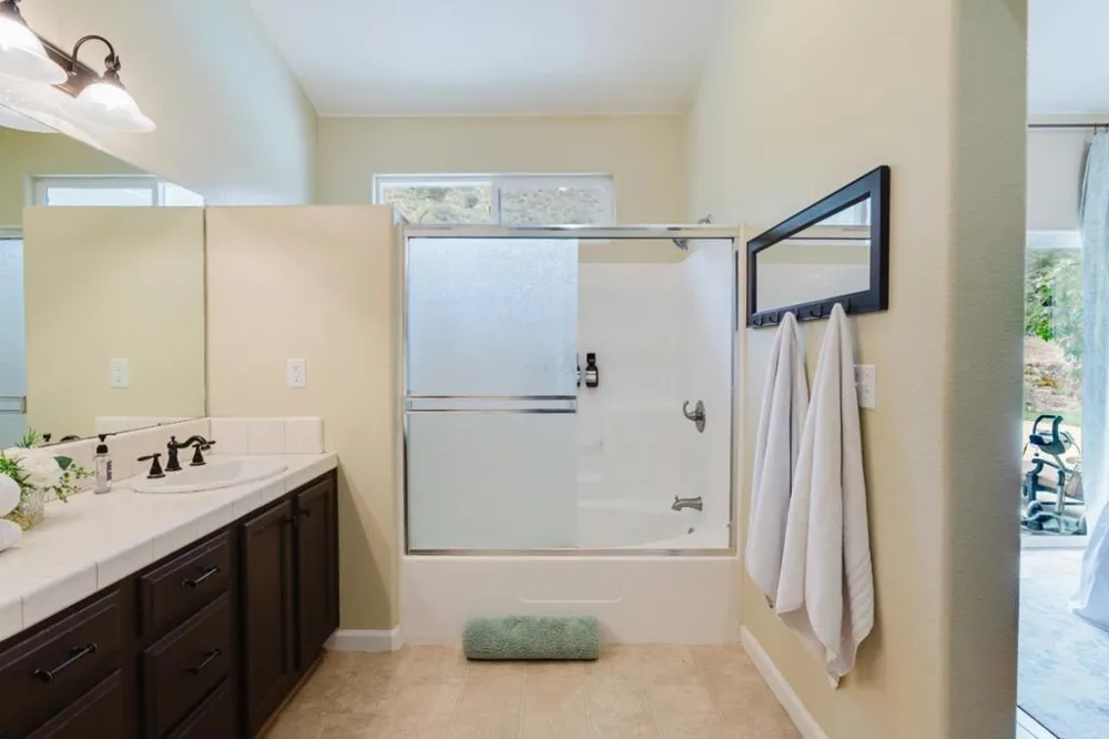 44737 Sun Valley Drive King City, CA 93930