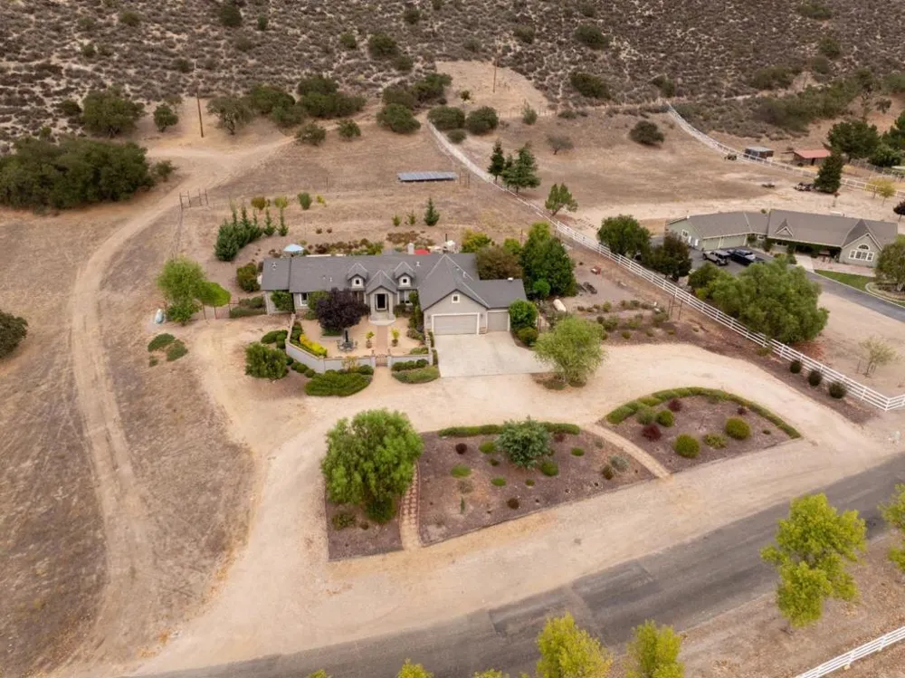 44737 Sun Valley Drive King City, CA 93930