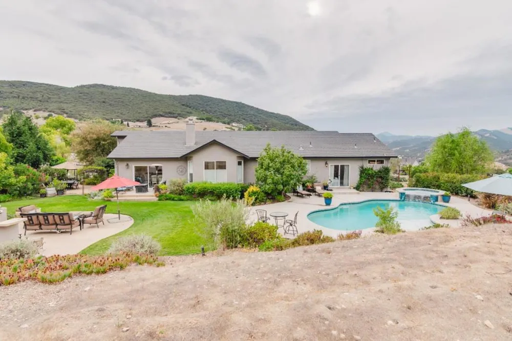 44737 Sun Valley Drive King City, CA 93930