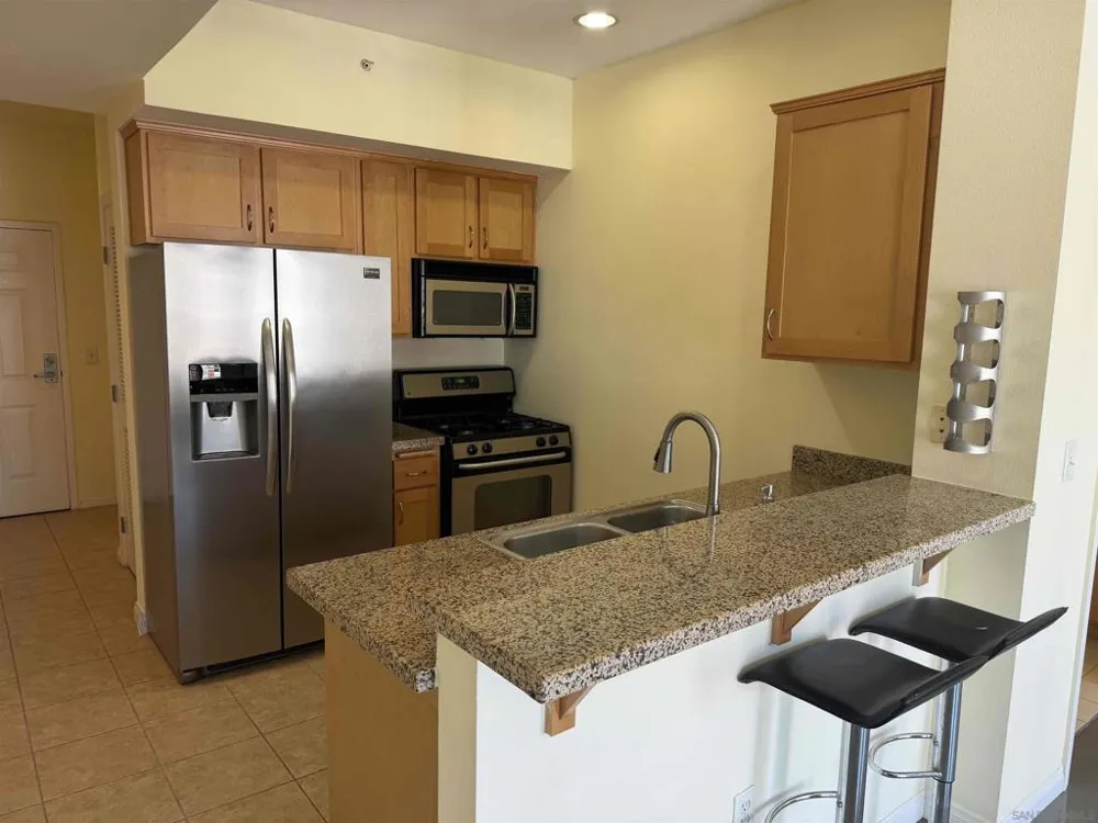 450 Street #6121 San Diego, CA 92101