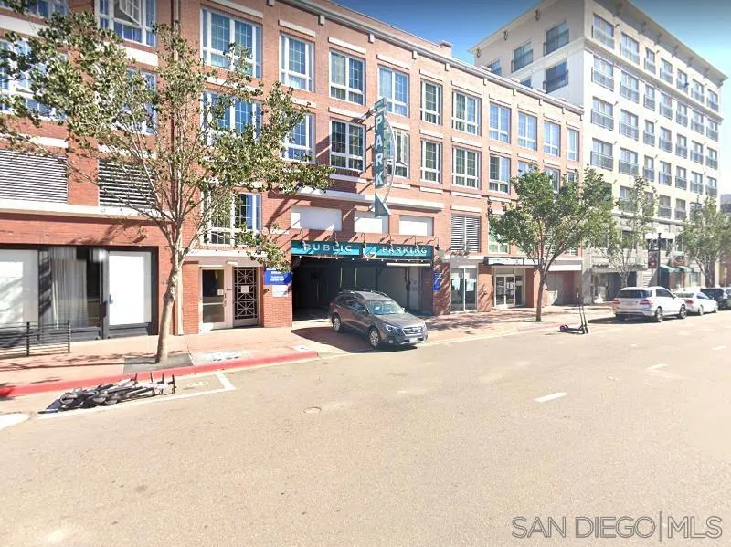 450 Street #6121 San Diego, CA 92101