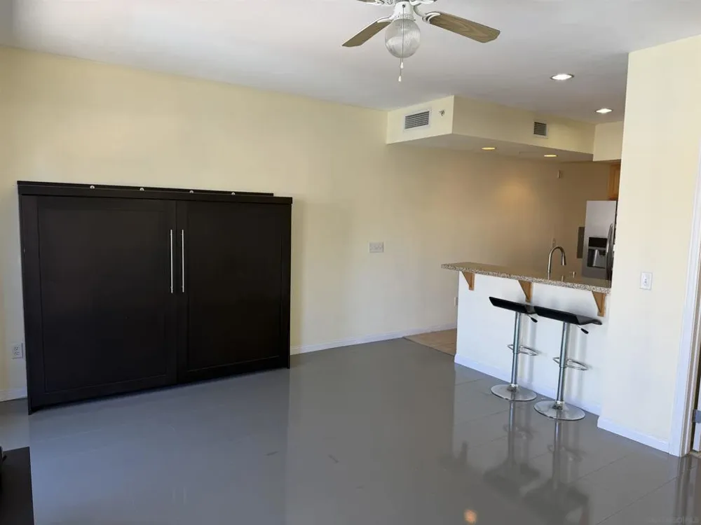 450 Street #6121 San Diego, CA 92101