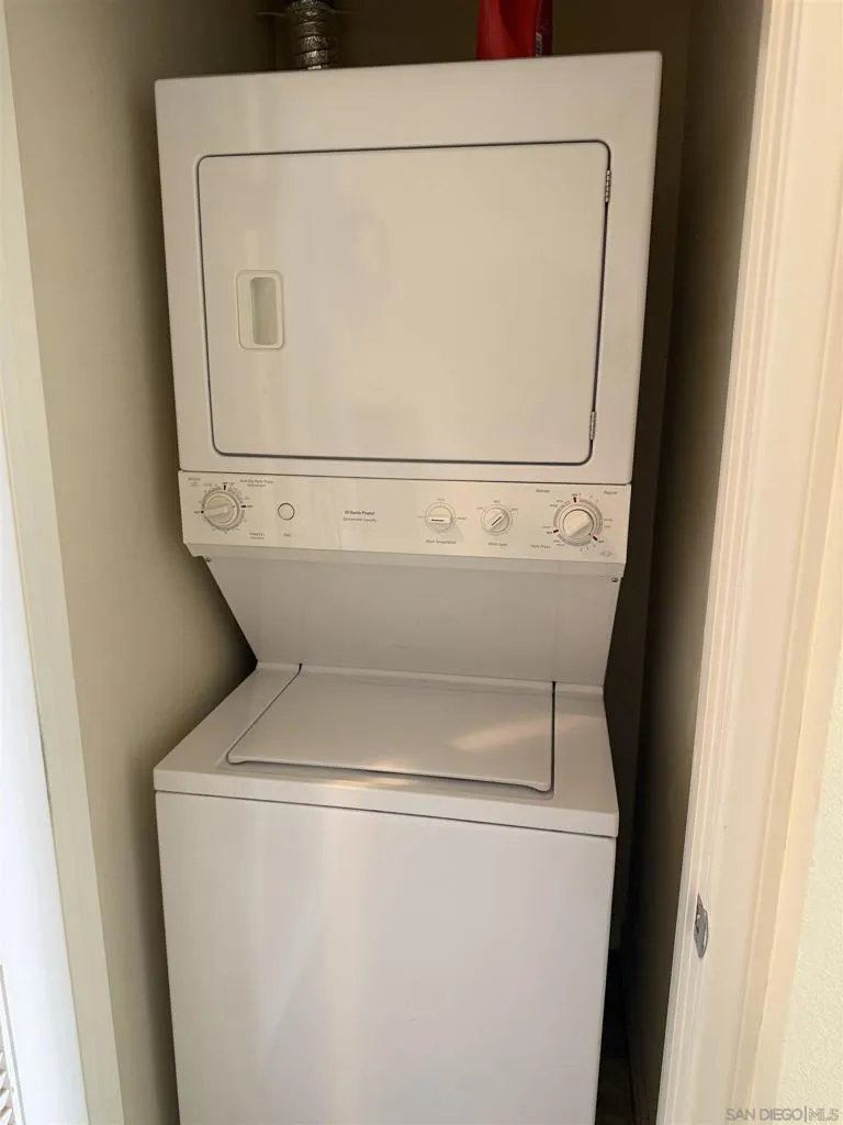 450 Street #6121 San Diego, CA 92101