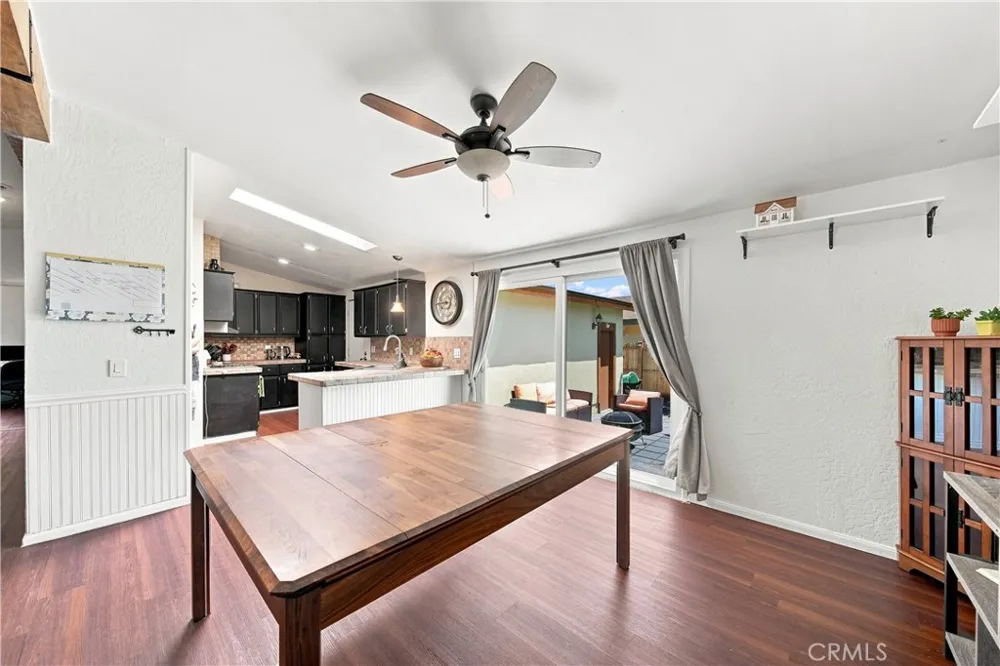 31977 Quartz Lane Castaic, CA 91384