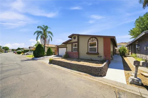 31977 Quartz Lane