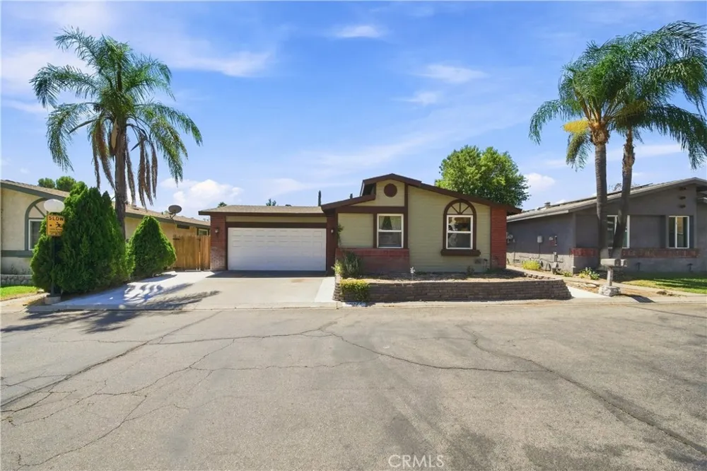 31977 Quartz Lane Castaic, CA 91384