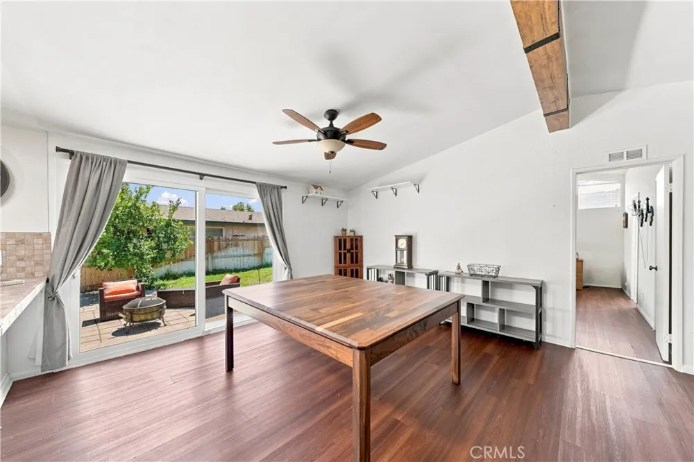 31977 Quartz Lane Castaic, CA 91384