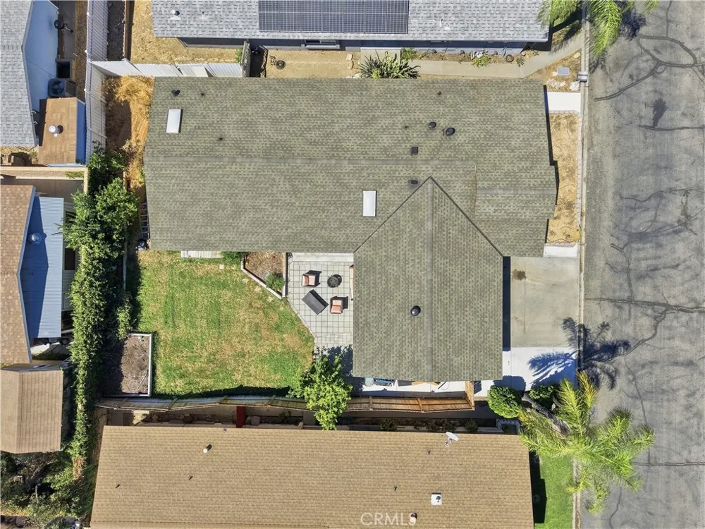31977 Quartz Lane Castaic, CA 91384