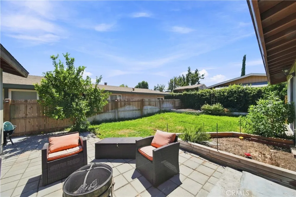31977 Quartz Lane Castaic, CA 91384