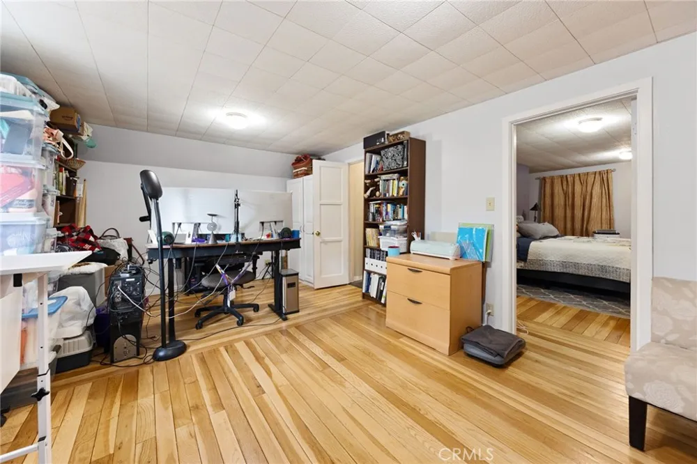 54025 Pine Crest Idyllwild, CA 92549