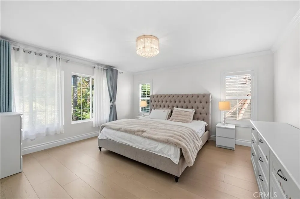98 Winslow Irvine, CA 92620