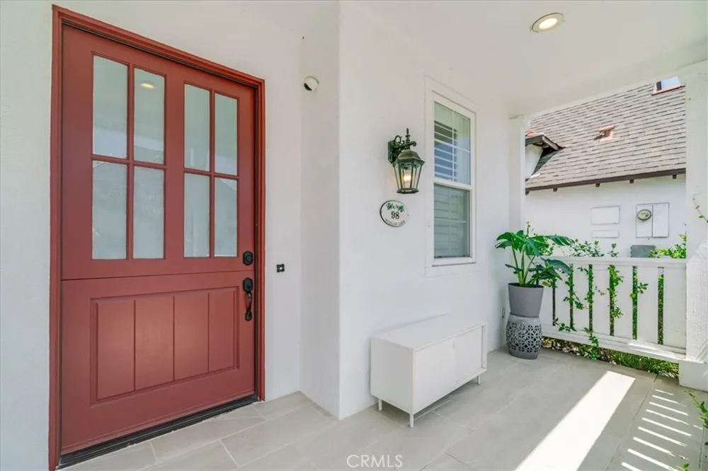 98 Winslow Irvine, CA 92620