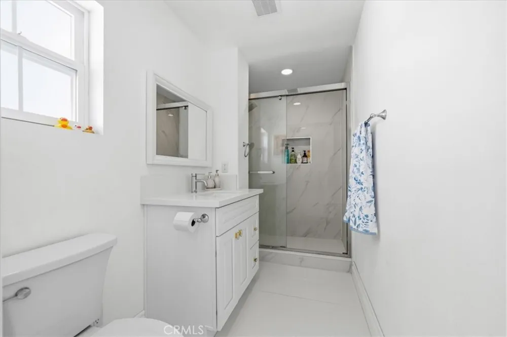 98 Winslow Irvine, CA 92620