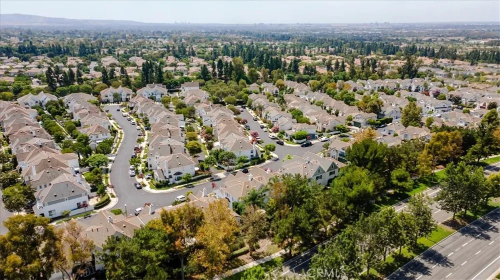 98 Winslow Irvine, CA 92620