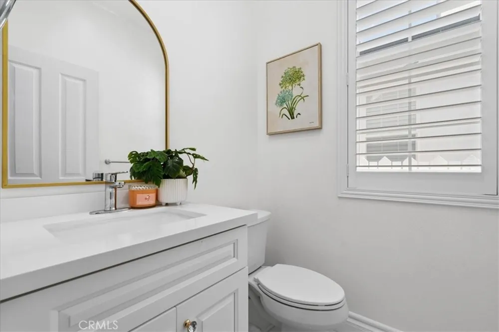 98 Winslow Irvine, CA 92620