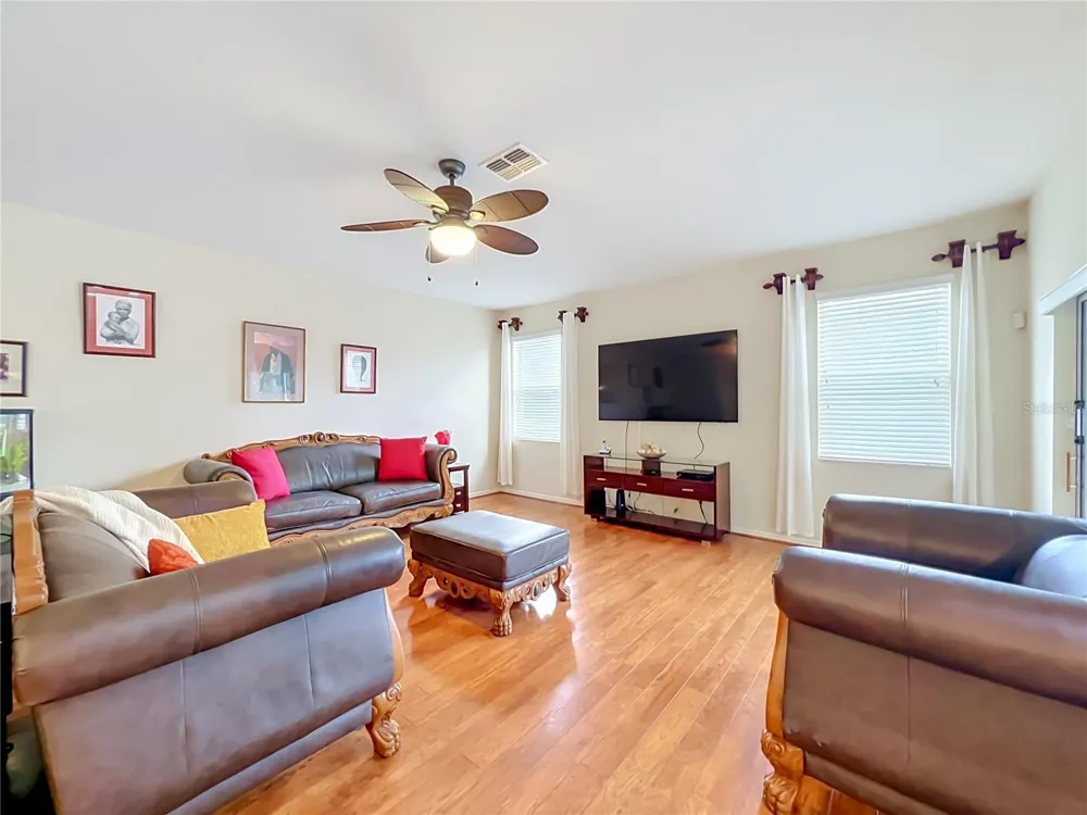 3514 RODRICK CIRCLE Orlando, FL 32824