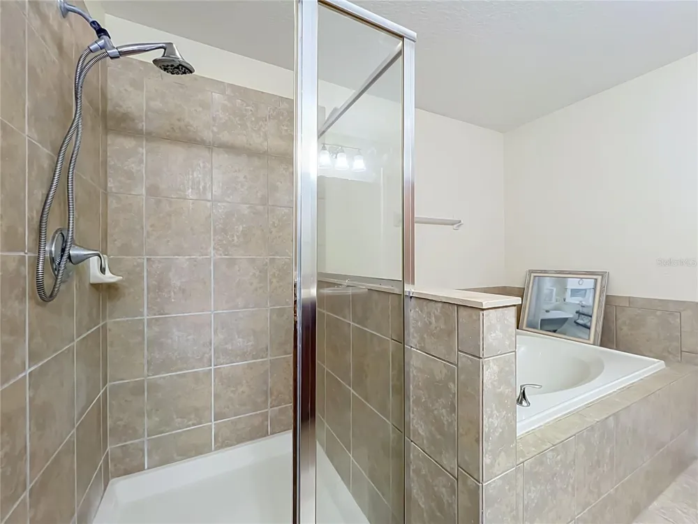 3514 RODRICK CIRCLE Orlando, FL 32824