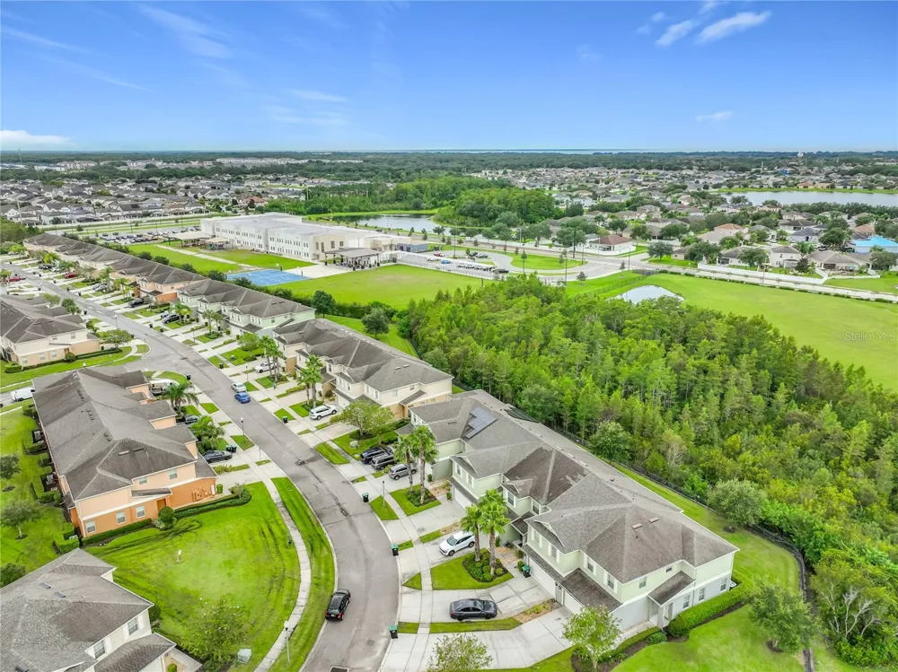 3514 RODRICK CIRCLE Orlando, FL 32824