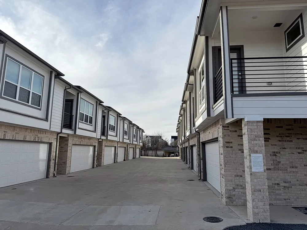 7306 Rubio Place Dallas, TX 75235