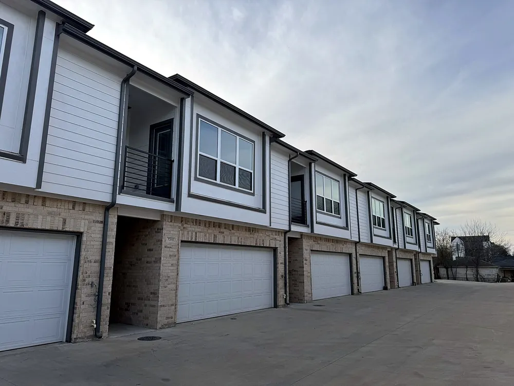 7306 Rubio Place Dallas, TX 75235