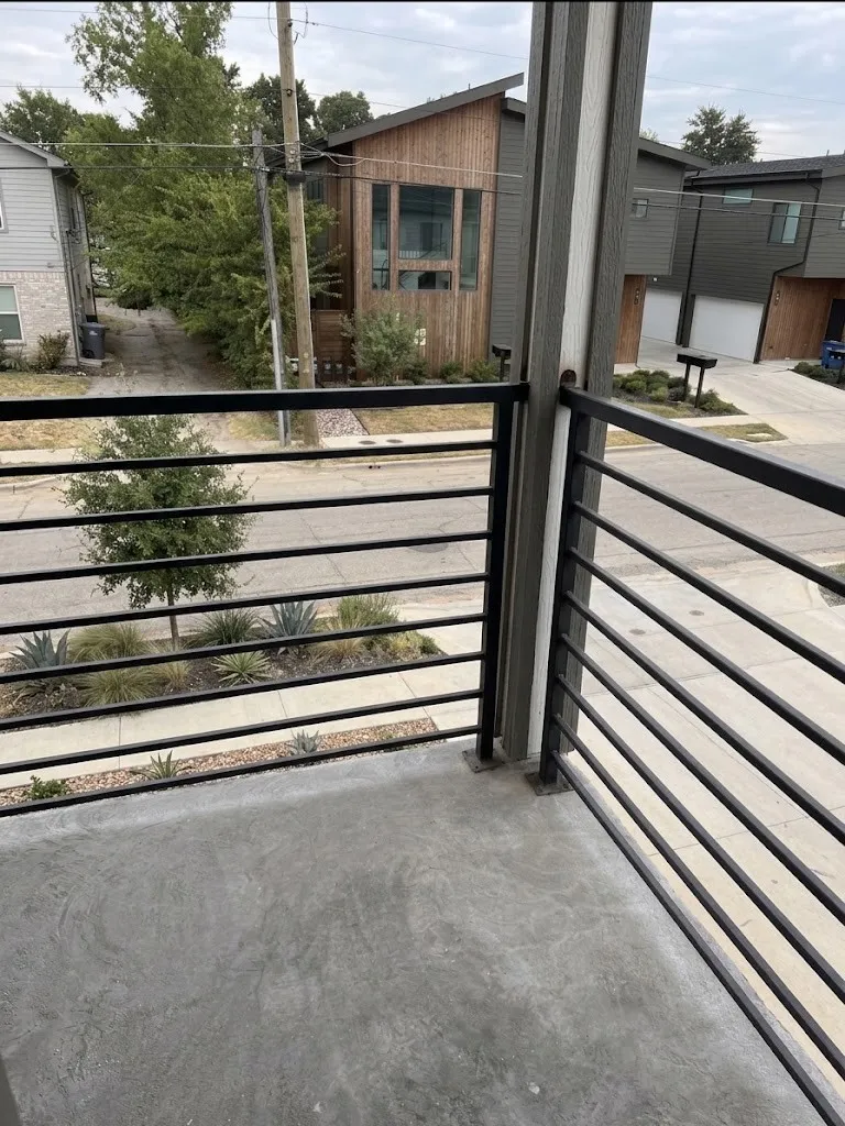 7306 Rubio Place Dallas, TX 75235