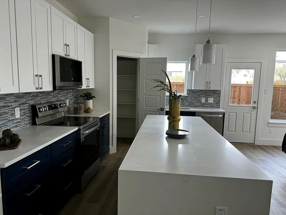 7306 Rubio Place Dallas, TX 75235